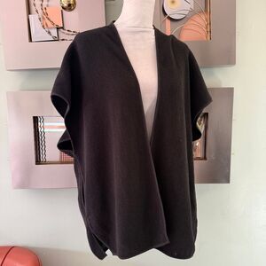 Capulet open front top